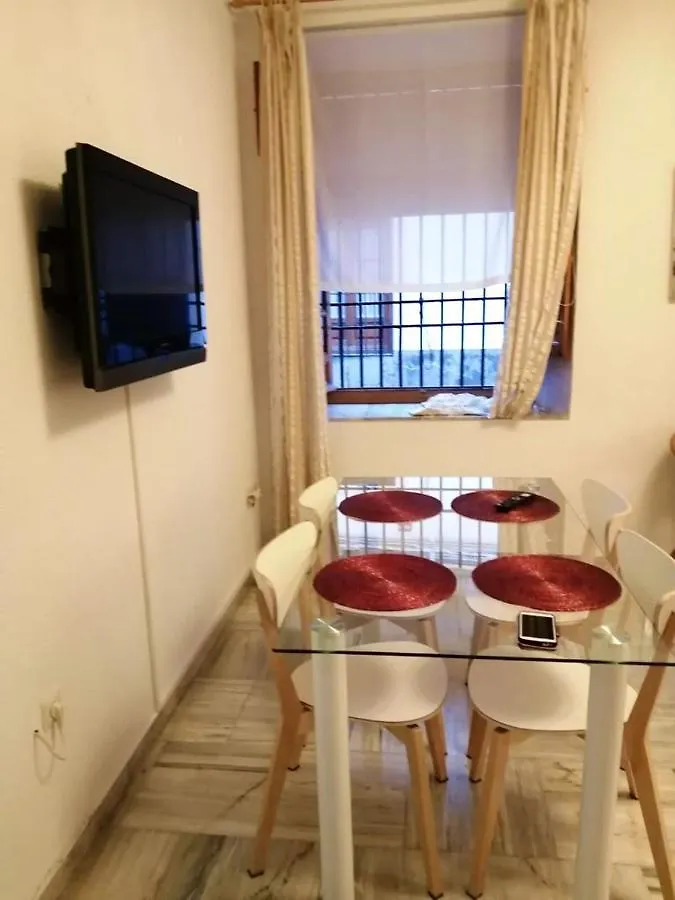 Comfortable Apartment In Central Cordoba 42 M² Parking