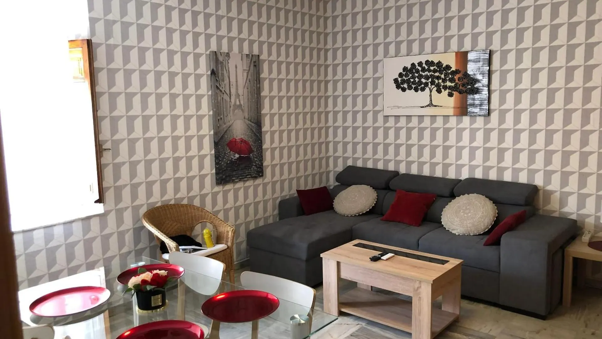 Comfortable Apartment In Central Cordoba 42 M² Parking